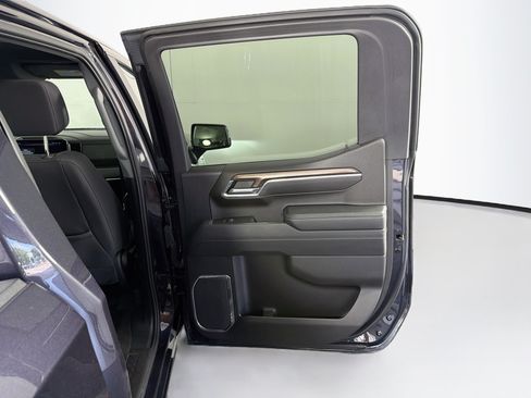 Used 2024 Chevrolet Silverado 1500 LT AWD/4WD image 30