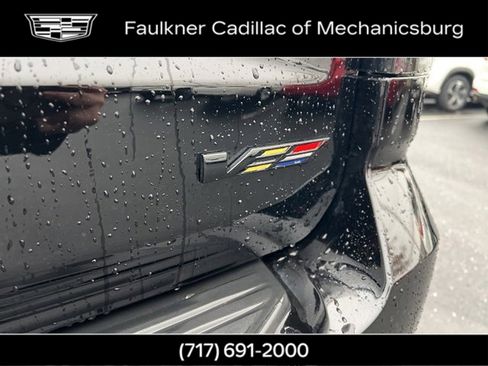 Used 2026 Cadillac Escalade V w/ LPO, ONYX Package image 28