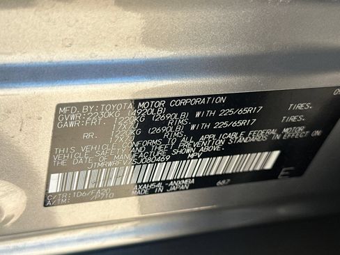 Used 2025 Toyota RAV4 XLE AWD/4WD image 35