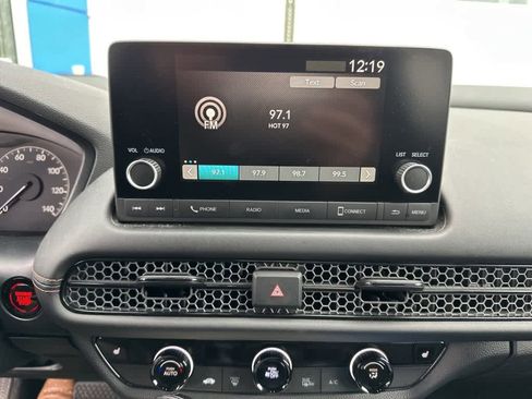 Used 2023 Honda HR-V Sport image 26