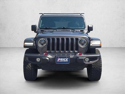 Used 2023 Jeep Wrangler Unlimited Rubicon w/ LED Lighting Group AWD/4WD image 2