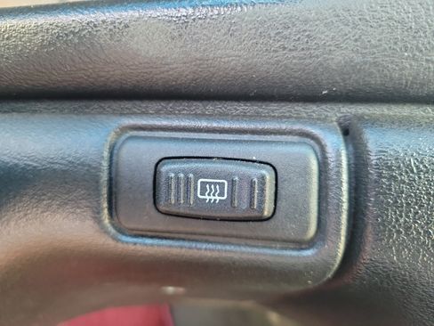 Used 1995 Chevrolet Camaro Z28 RWD image 19