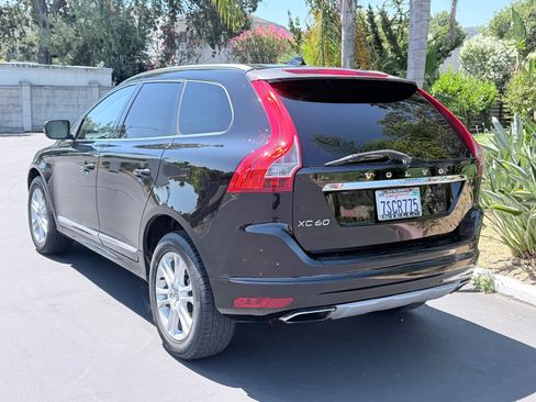 Used 2016 Volvo XC60 T5 Premier FWD image 3