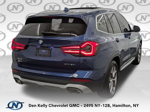 Used 2022 BMW X3 xDrive30i w/ Premium Package Essential AWD/4WD image 2