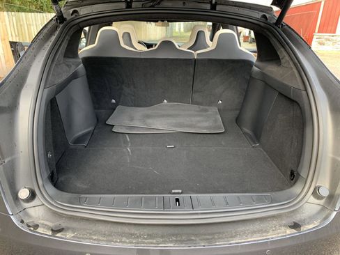 Used 2019 Tesla Model X Long Range image 24