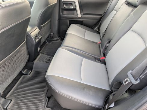 Used 2023 Toyota 4Runner SR5 Premium image 27