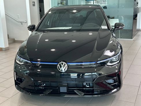 New 2026 Volkswagen Golf AWD/4WD image 3