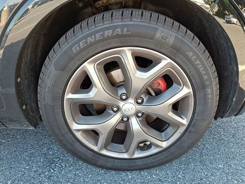 Used 2016 Kia Sorento SX FWD image 8