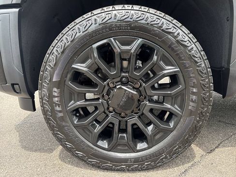 New 2026 GMC Sierra 2500 Denali Ultimate w/ LPO, Black Badging Package AWD/4WD image 60