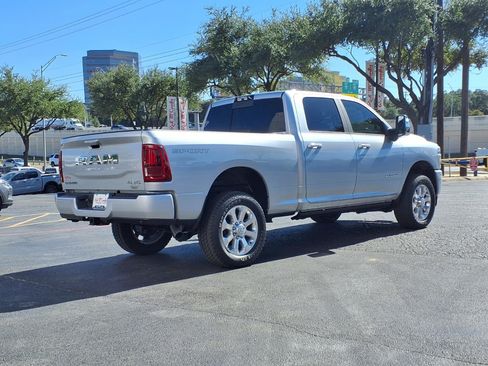 Used 2026 RAM 2500 Laramie AWD/4WD image 6