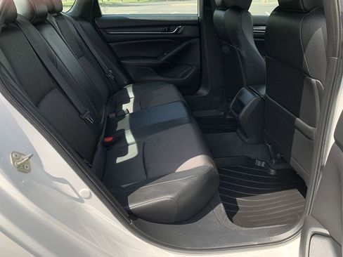 Used 2020 Honda Accord Sport image 27