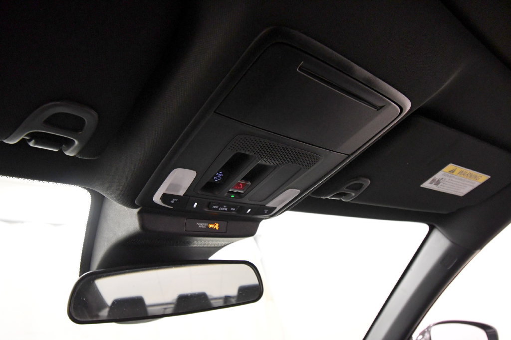 Used 2025 Honda Accord Sport image 28