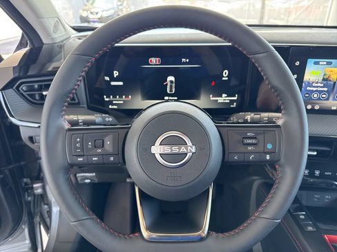 New 2026 Nissan Kicks SR w/ SR Premium Package FWD image 25
