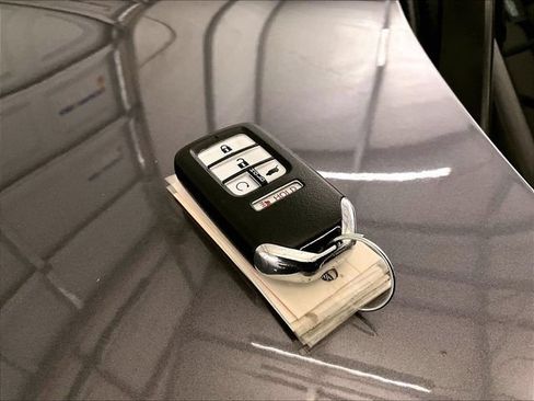 Used 2019 Honda CR-V EX-L image 10