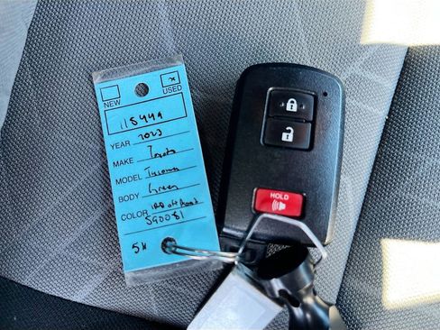 Used 2023 Toyota Tacoma TRD Off-Road AWD/4WD image 30