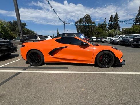 Used 2023 Chevrolet Corvette Stingray Premium Cpe w/ Z51 Performance Package RWD image 5