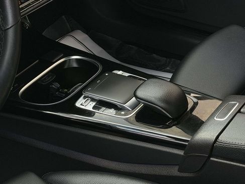 Used 2020 Mercedes-Benz CLA 250 image 30