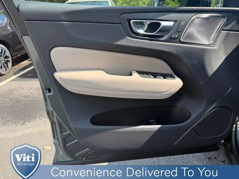 New 2026 Volvo XC60 B5 Plus w/ Protection Package Premier AWD/4WD image 11