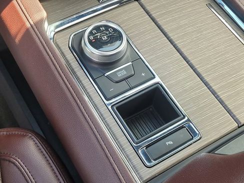 Used 2024 Ford Expedition Limited RWD image 20
