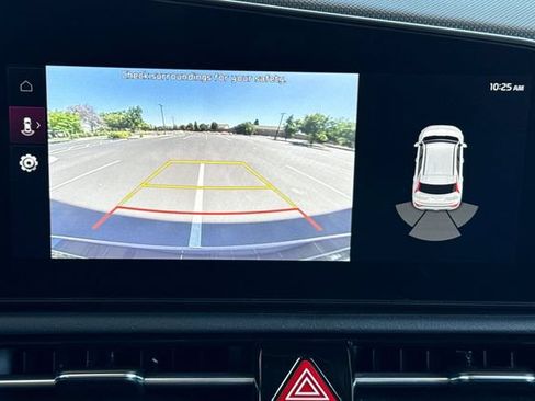 Certified 2024 Kia Niro Wind FWD image 27