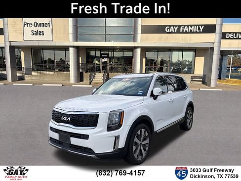 Used 2022 Kia Telluride EX w/ EX Premium Package FWD image 3