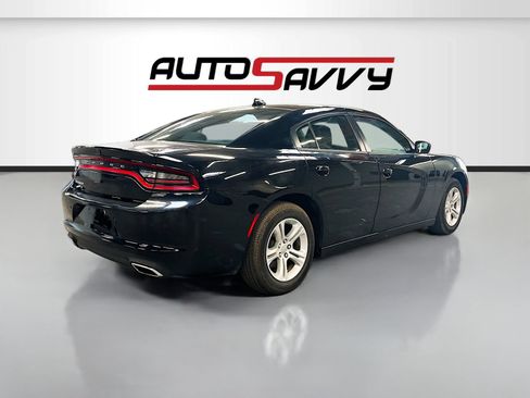 Used 2023 Dodge Charger SXT RWD image 7