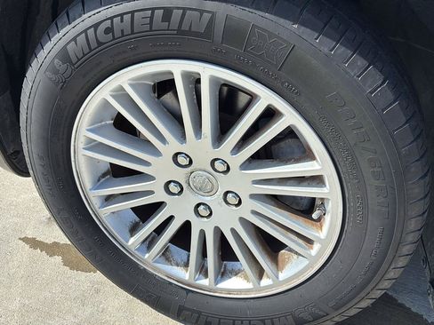 Used 2008 Chrysler 300 LX RWD image 11