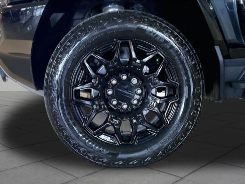 Used 2026 GMC Hummer EV SUV AWD/4WD image 9