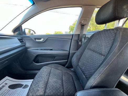 Used 2019 Kia Rio S FWD image 14