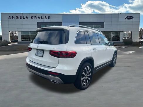 Used 2022 Mercedes-Benz GLB 250 4MATIC image 8