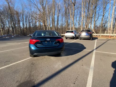 Used 2017 Toyota Corolla SE image 7