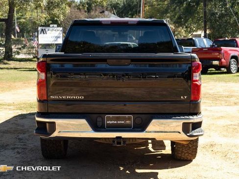 Used 2022 Chevrolet Silverado 1500 LT w/ Bed Protection Package image 7