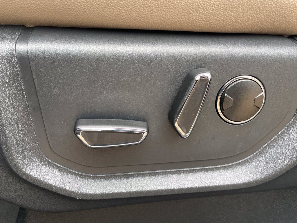 Used 2024 Ford Expedition Limited RWD image 17