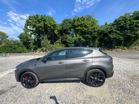 Used 2024 Dodge Hornet R/T Plus AWD/4WD image 8