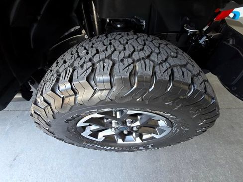 Certified 2025 Jeep Wrangler Unlimited Rubicon 4xe w/ Convenience Group AWD/4WD image 25