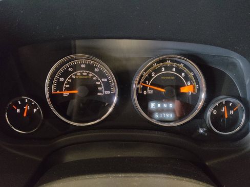 Used 2017 Jeep Compass Latitude image 23