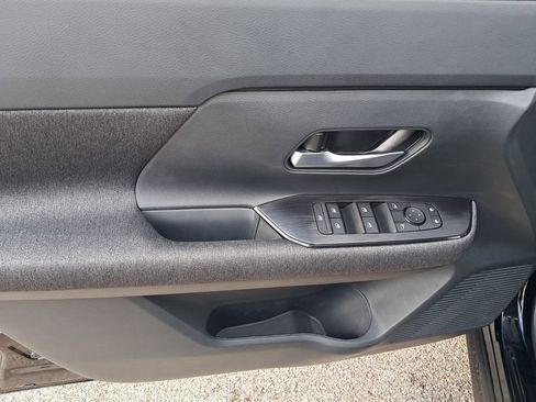 New 2026 Nissan Kicks SV w/ Charging Package image 11