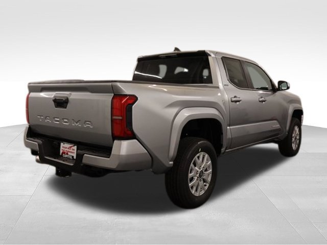 New 2026 Toyota Tacoma SR5 RWD image 2