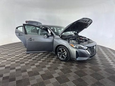 Certified 2024 Nissan Sentra SV FWD image 12