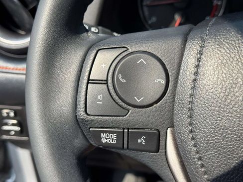Used 2018 Toyota RAV4 SE w/ Advanced Technology Package AWD/4WD image 19
