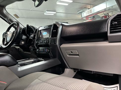 Used 2018 Ford F150 XLT w/ Equipment Group 302A Luxury AWD/4WD image 13