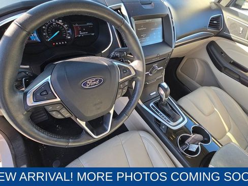 Used 2015 Ford Edge Titanium w/ Technology Package image 11