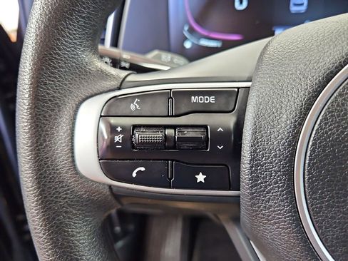 Used 2024 Kia Sportage LX FWD image 11