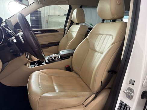 Used 2017 Mercedes-Benz GLS 450 4MATIC image 5