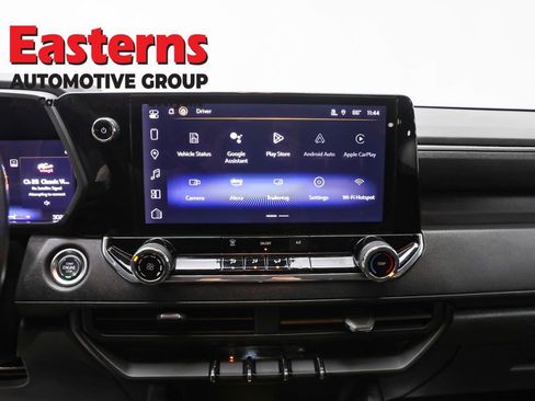 Used 2024 Chevrolet Colorado W/T RWD image 12