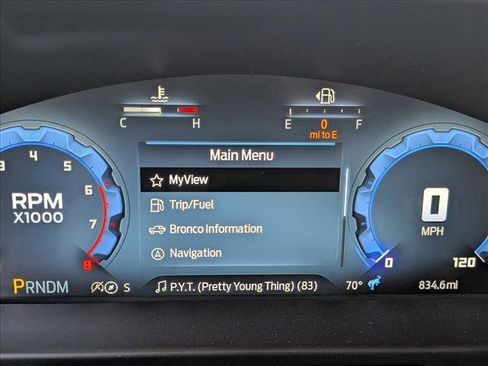 Used 2025 Ford Bronco Badlands image 11