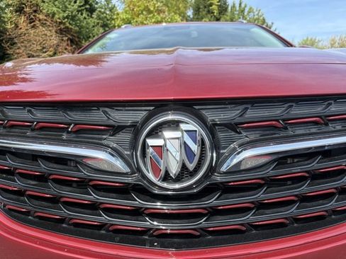 Certified 2023 Buick Encore GX Select w/ Experience Buick Package image 9