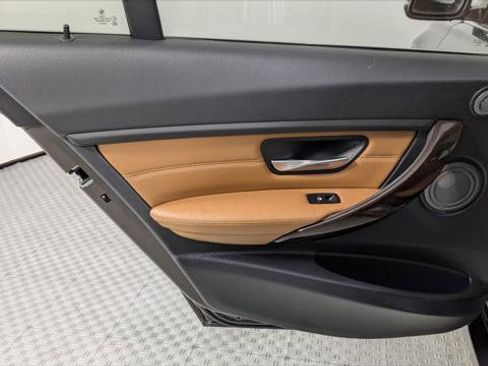 Used 2015 BMW 328i xDrive Wagon image 17