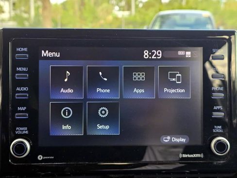 Used 2022 Toyota Corolla Cross XLE FWD image 16