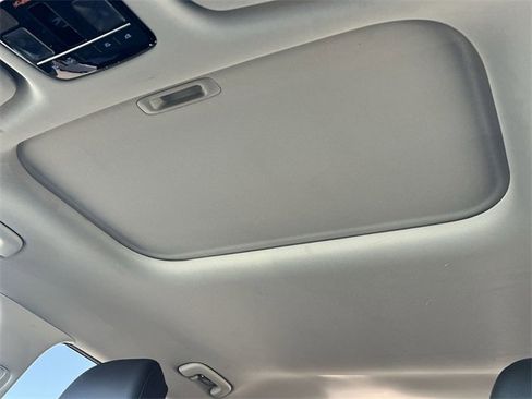 Used 2025 Hyundai Santa Fe XRT image 11